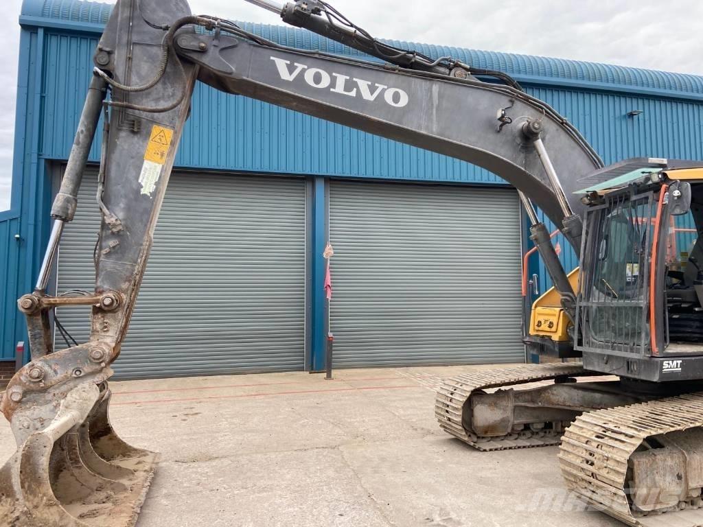 Volvo EC220El Гусеничні екскаватори