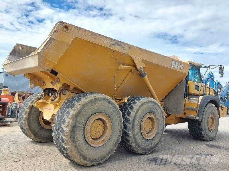 Bell B 40 E Зчленовані самоскиди