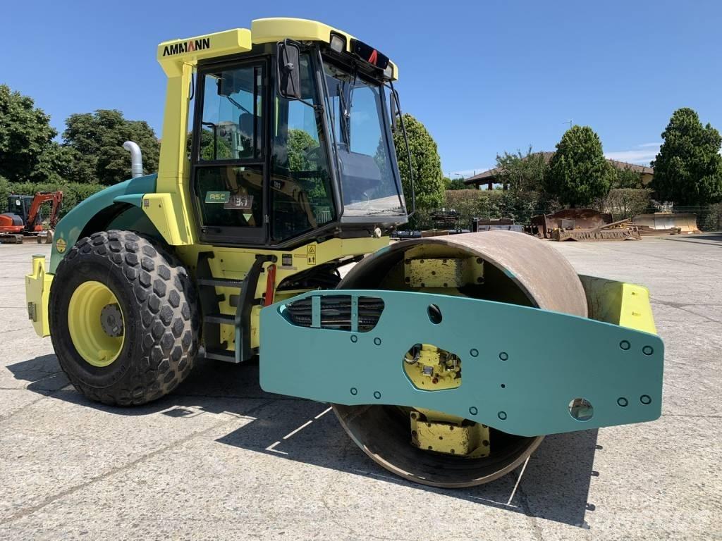 Ammann ASC 130 D Грунтові котки