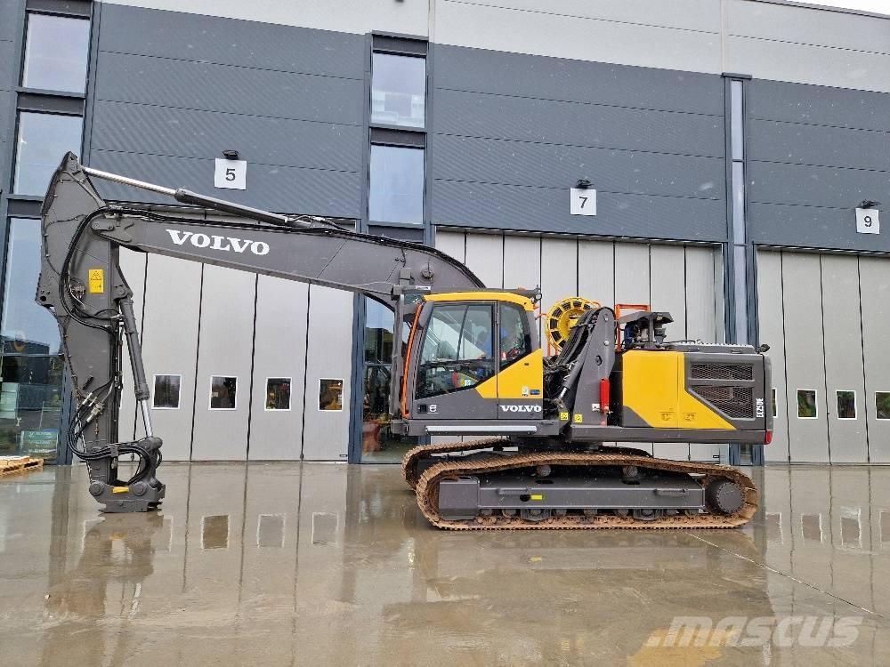 Volvo EC250EL Гусеничні екскаватори