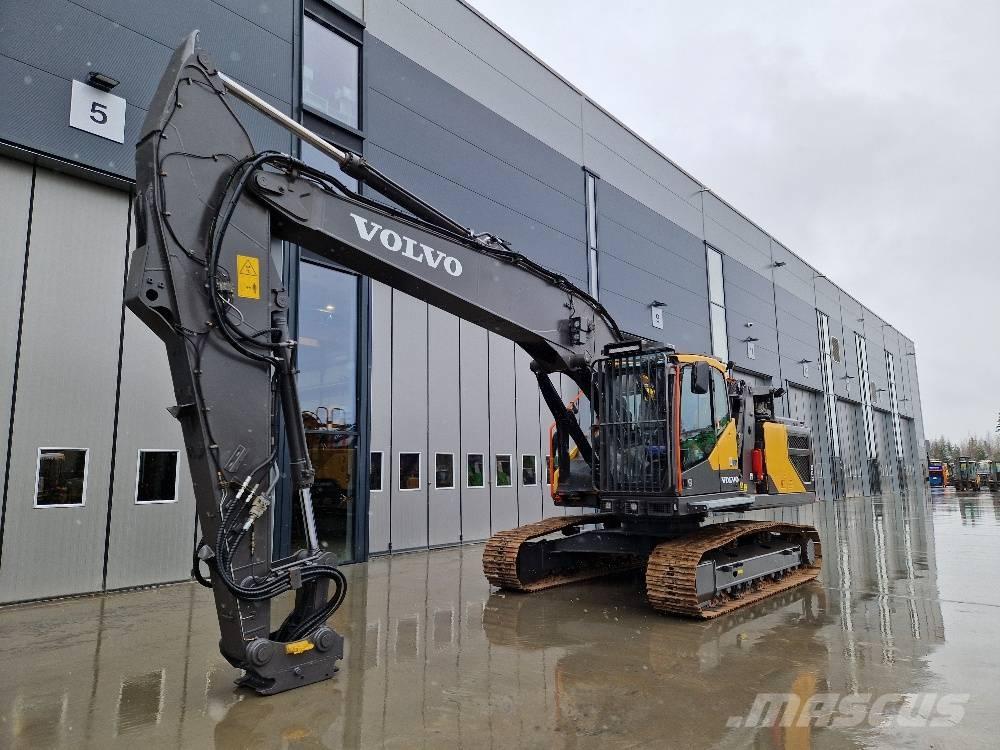 Volvo EC250EL Гусеничні екскаватори