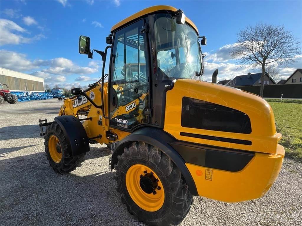 JCB TM 220 Agri Фронтальні навантажувачі
