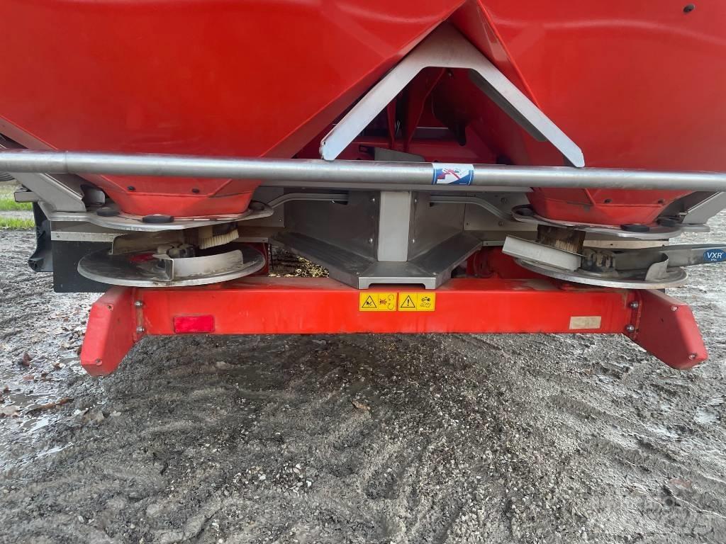 Kuhn Axis 40.1 Розсіювач мінеральних добрив