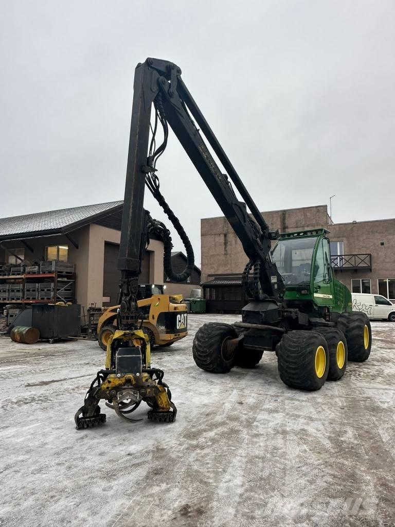 John Deere 1070 D Харвестери