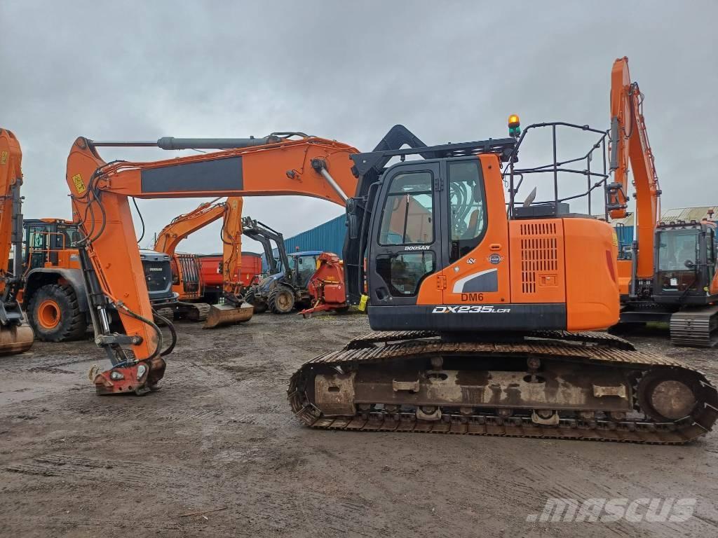 Doosan DX 235 LCR-5 Гусеничні екскаватори