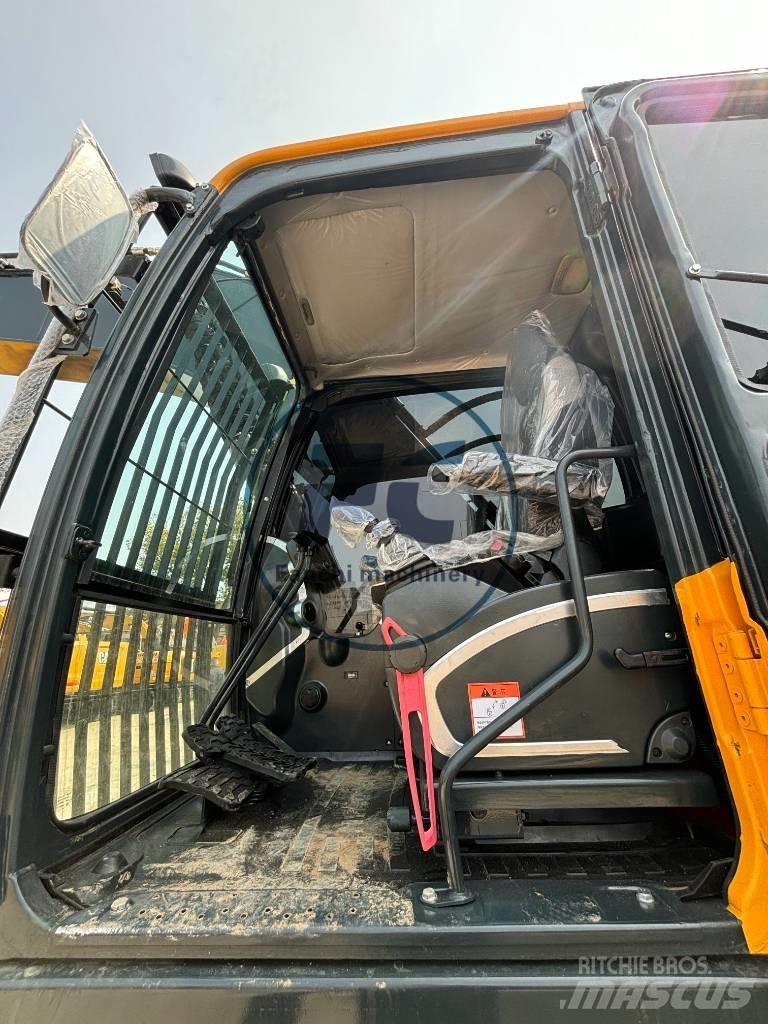 Hyundai 220LC Середні екскаватори 7т. - 12т.