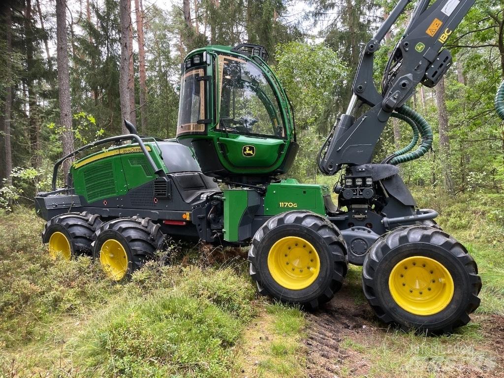 John Deere 1170G 8WD Харвестери