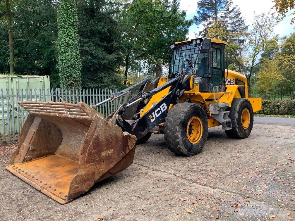 JCB 437 HT Фронтальні навантажувачі