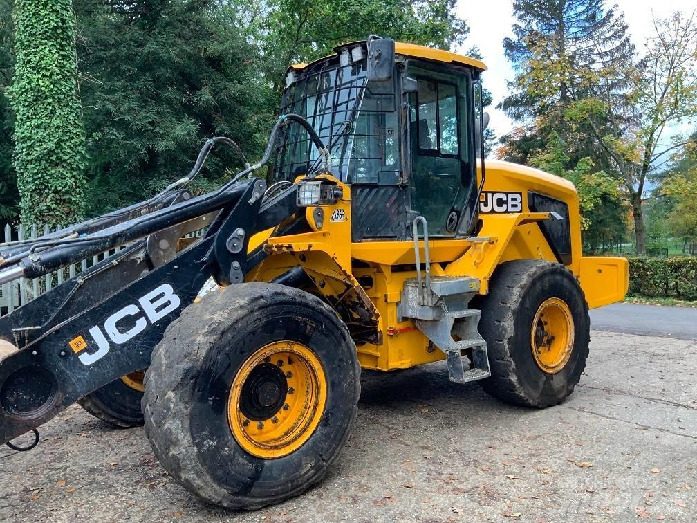 JCB 437 HT Фронтальні навантажувачі