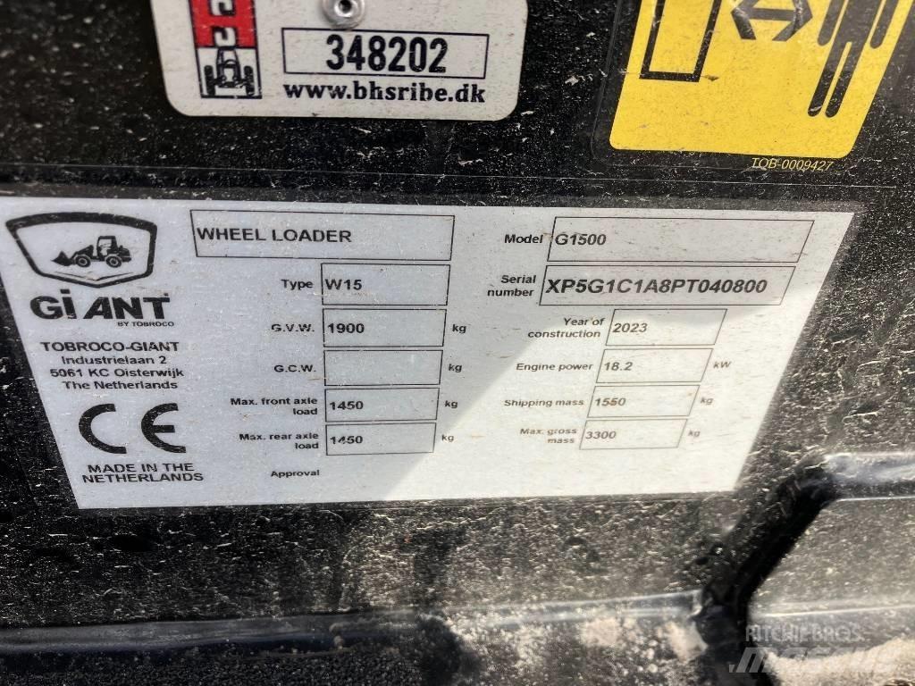GiANT G 1500 Багатофункціональне обладнання для вантажних і землекопальних робіт