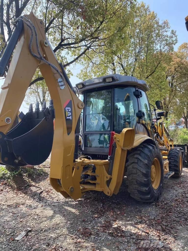 CAT 420F Екскаватори-навантажувачі