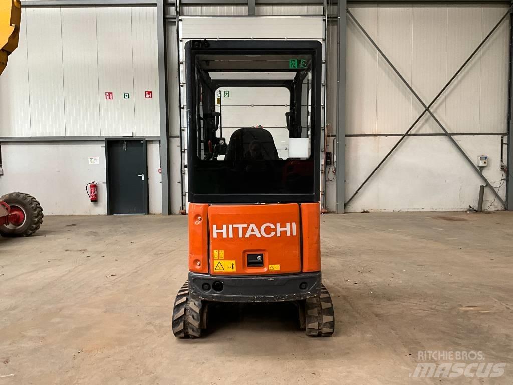 Hitachi ZX 19-6 CR Міні-екскаватори < 7т