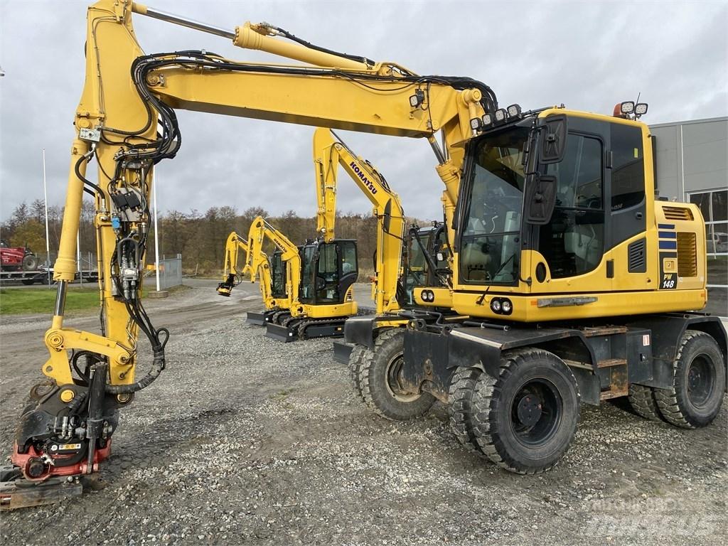 Komatsu PW148-10 Колісні екскаватори
