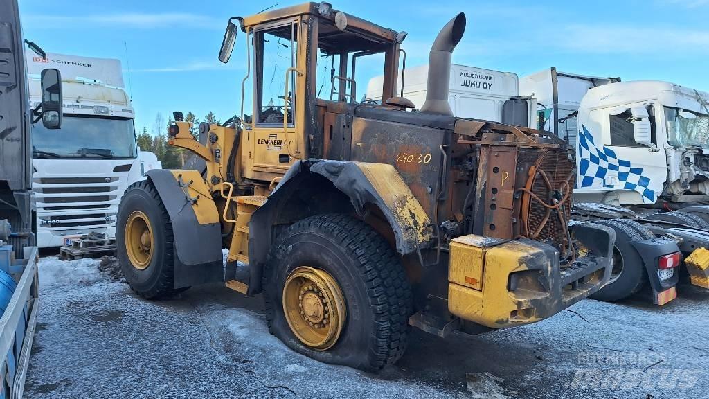 Volvo L90E Фронтальні навантажувачі