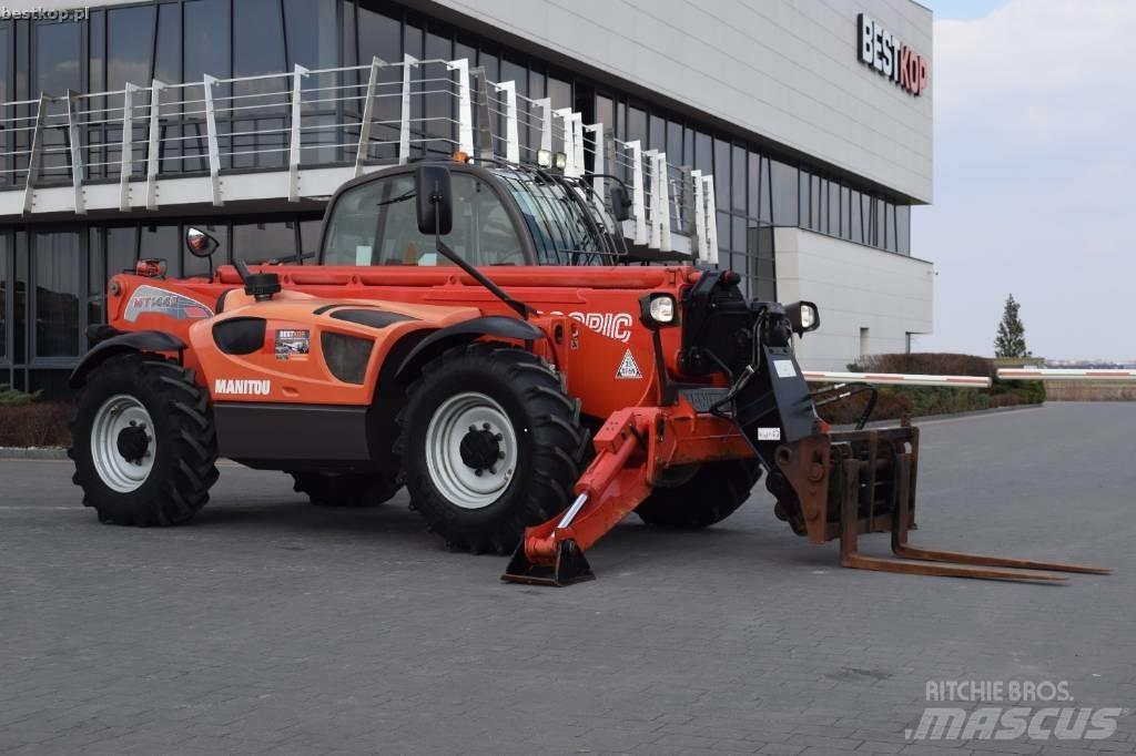 Manitou MT 1440 Телескопічні навантажувачі