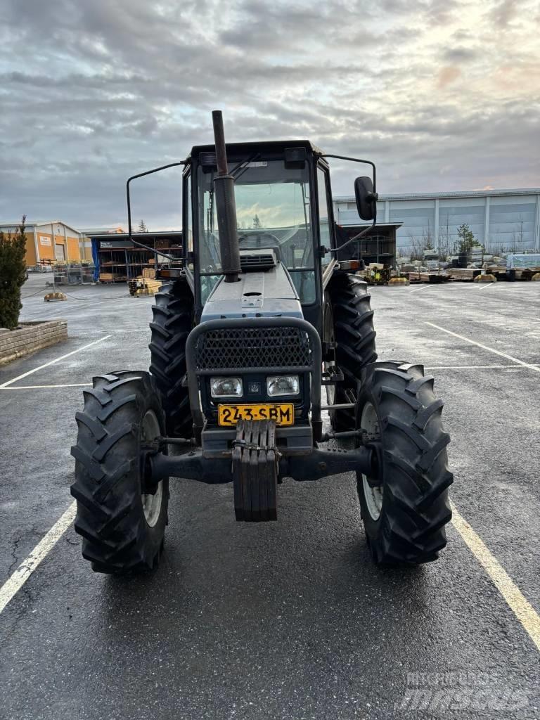 Valmet 565 Finlandia Трактори