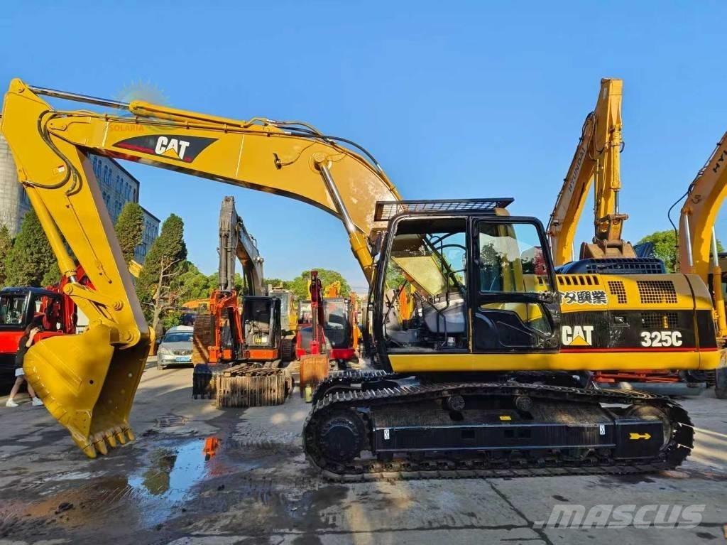 CAT 325 C Гусеничні екскаватори
