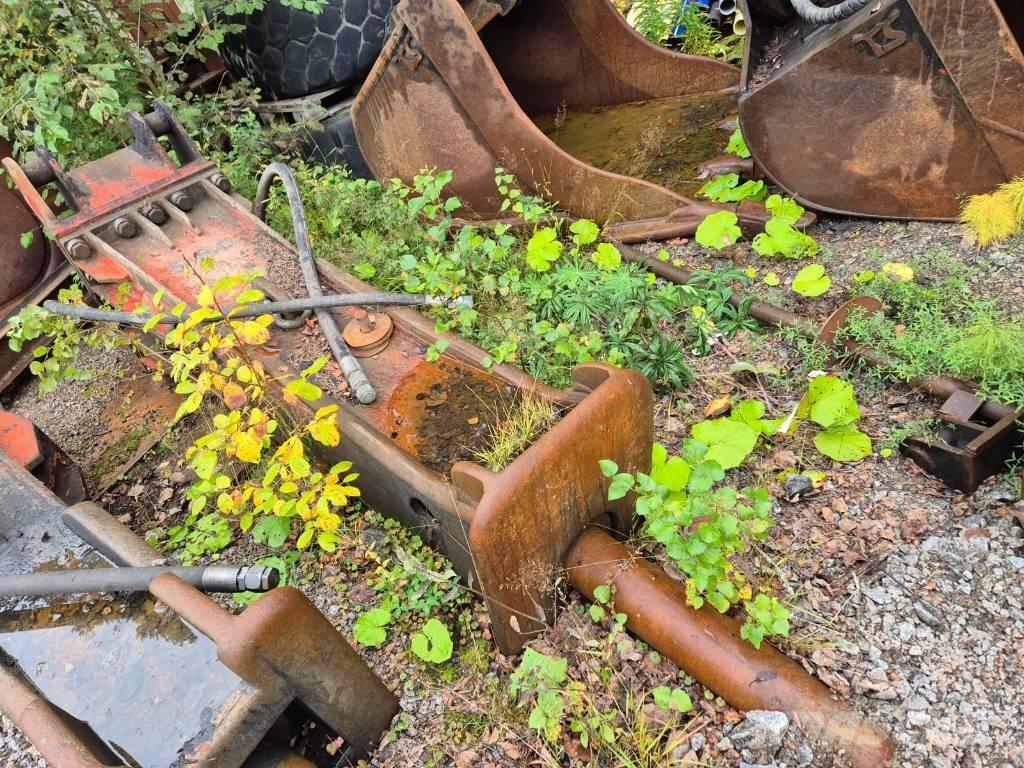 Rammer S 86 Плуги