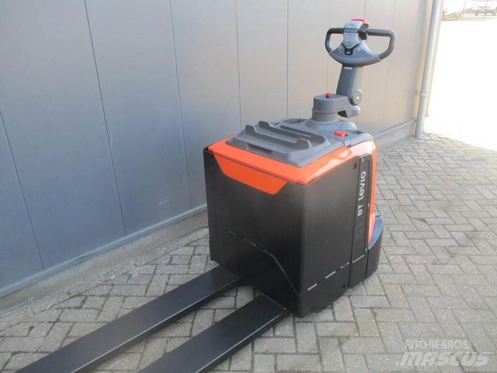 Toyota LPE 250 Штабелери