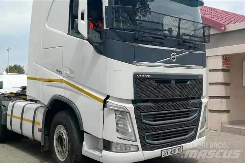 Volvo FH 440 Вантажівки / спеціальні
