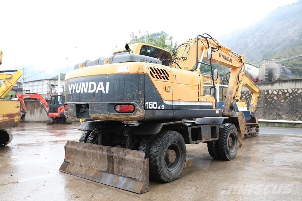 Hyundai 150W-9 Колісні екскаватори