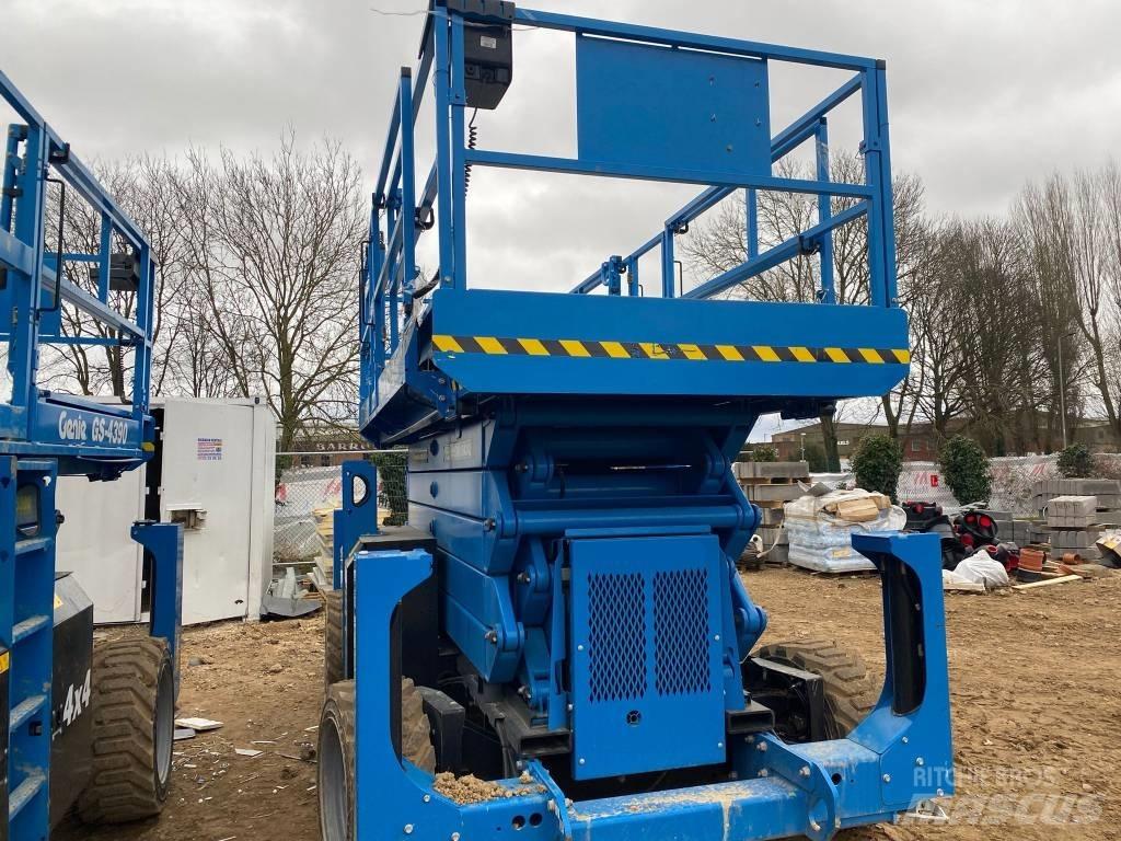 Genie GS 4390 RT Підйомники-ножиці