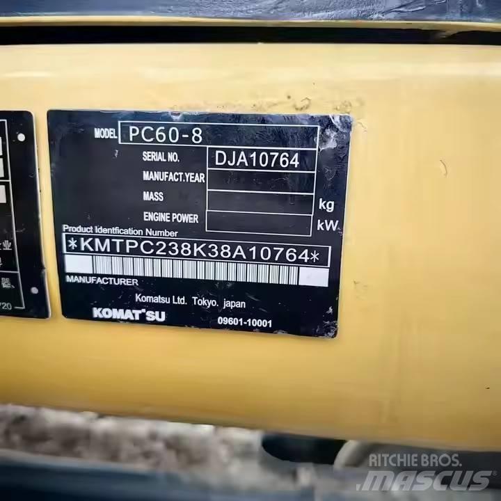 Komatsu PC60 Гусеничні екскаватори
