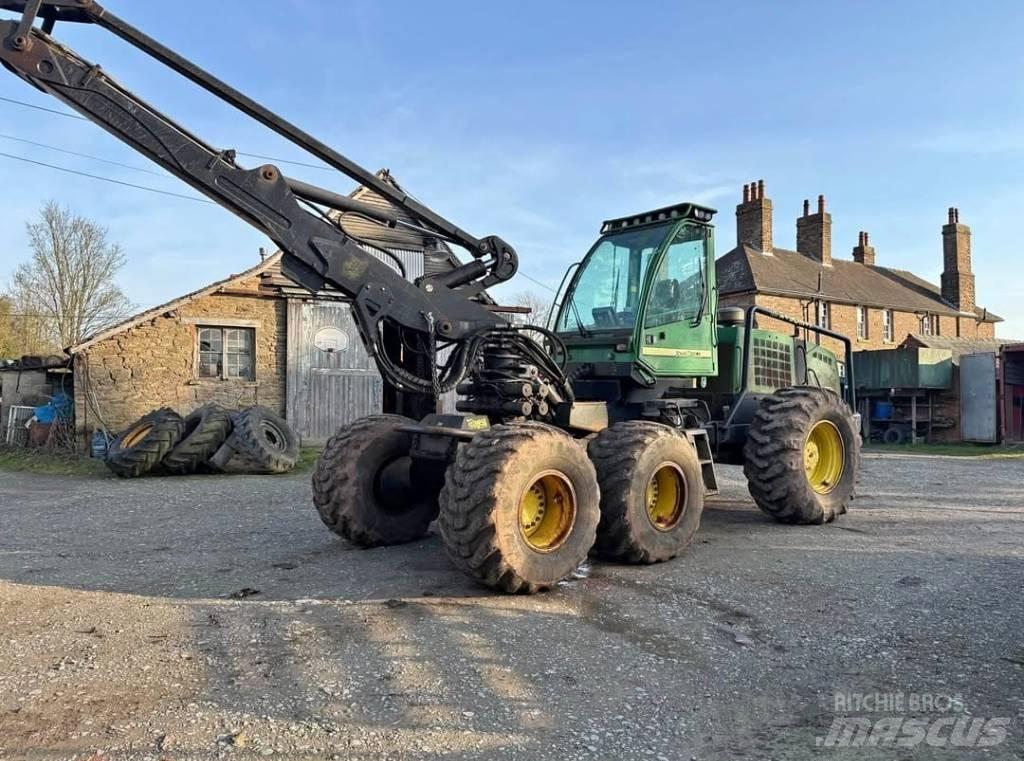 John Deere 1470 D Харвестери