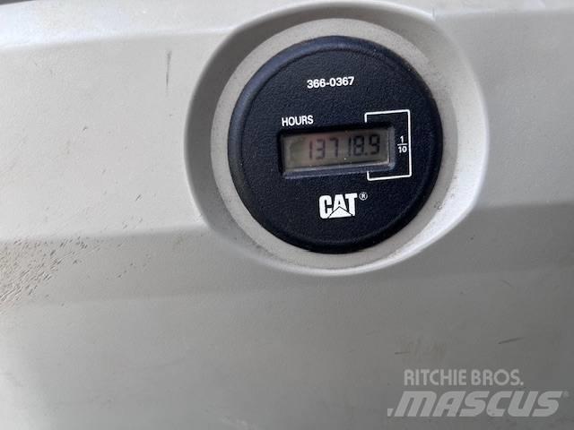 CAT 323 EL Гусеничні екскаватори