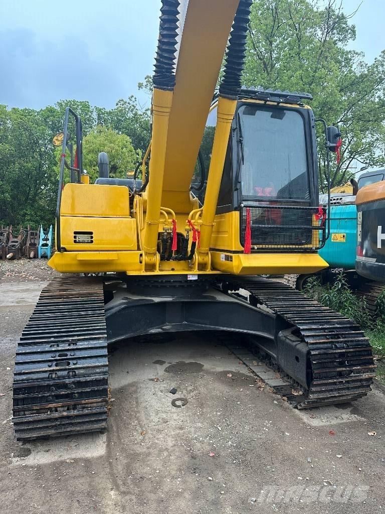 Komatsu PC 200-8 Гусеничні екскаватори