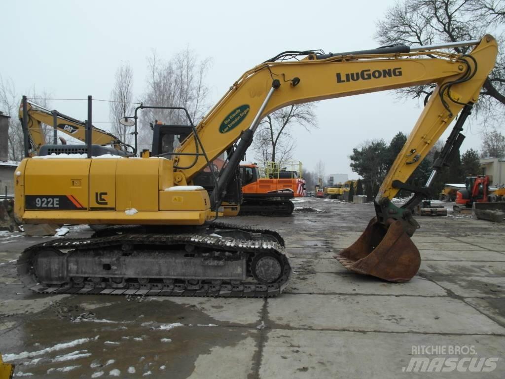 LiuGong CLG 922 E Гусеничні екскаватори