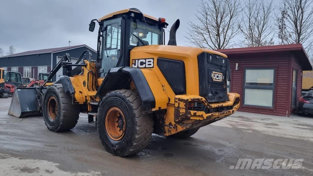 JCB 437 HT Фронтальні навантажувачі
