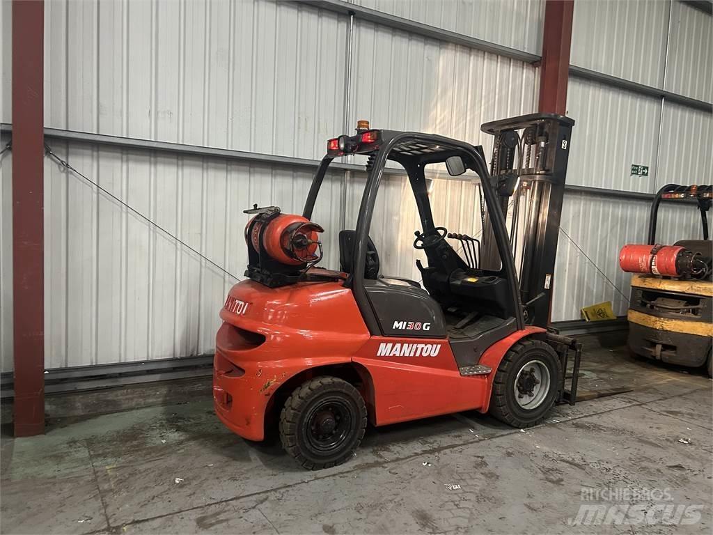 Manitou MI30G Газові навантажувачі