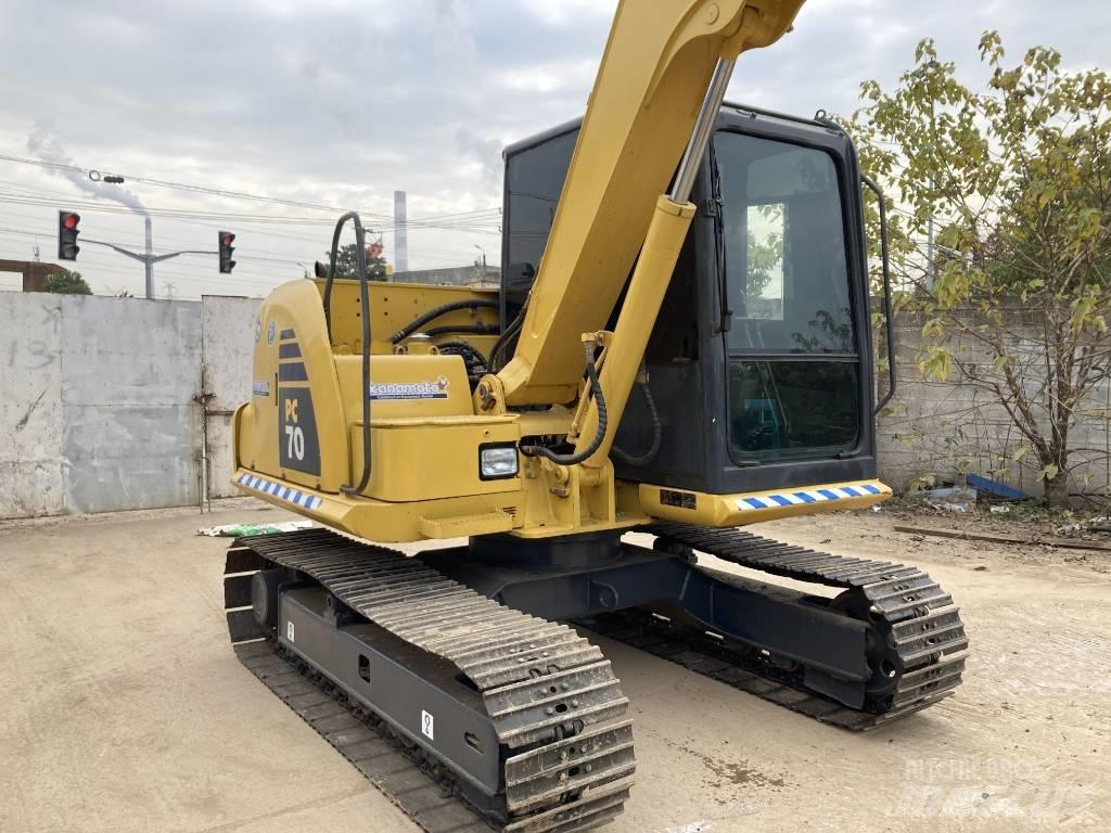 Komatsu PC 70-8 Гусеничні екскаватори