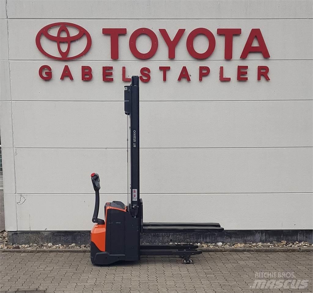 Toyota SWE120L Ручний візок