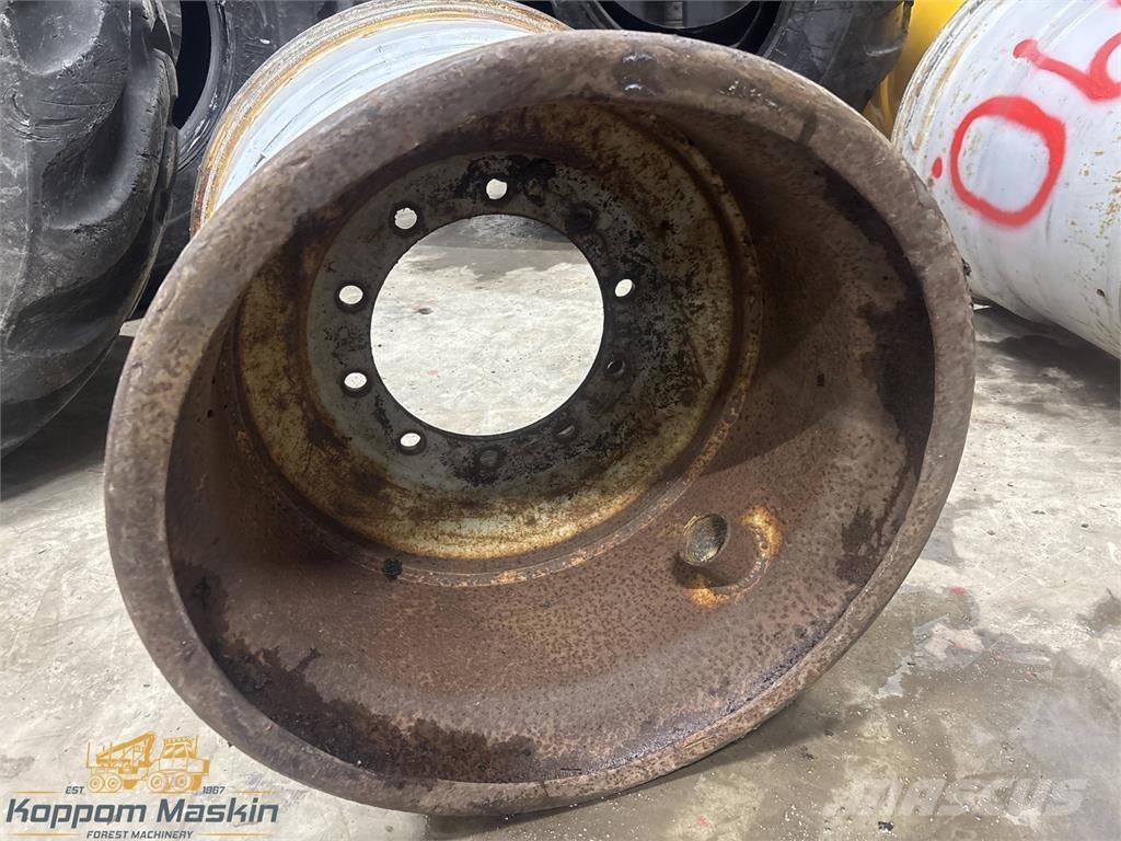 Valmet 860 24x26,5 Шини