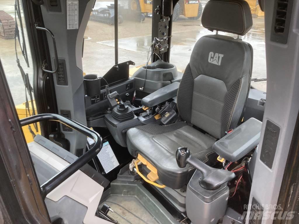 CAT D 6 LGP Гусеничні бульдозери
