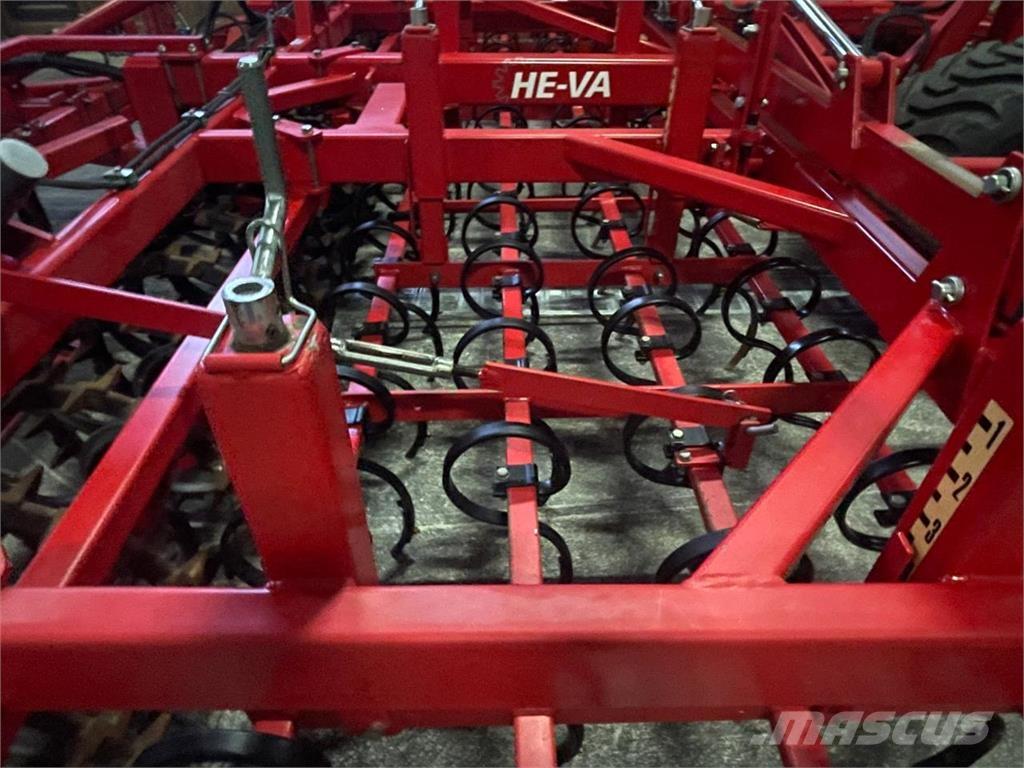 He-Va Maxi Dan 60 Комбіновані сівалки