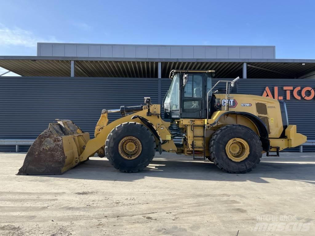 CAT 972M Фронтальні навантажувачі
