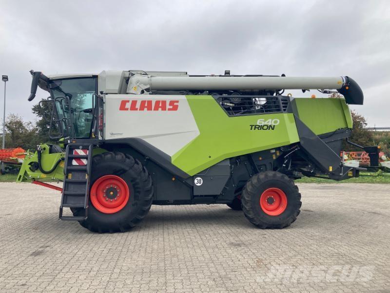 CLAAS TRION 640 Зернозбиральні комбайни