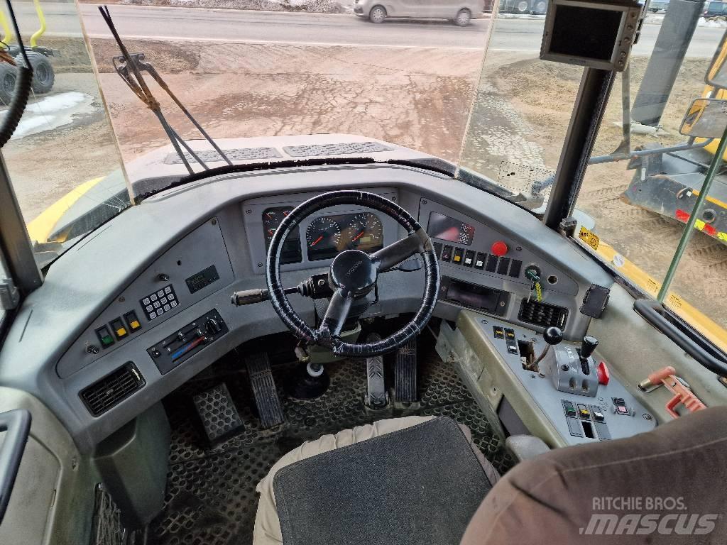Volvo A 40 D Зчленовані самоскиди