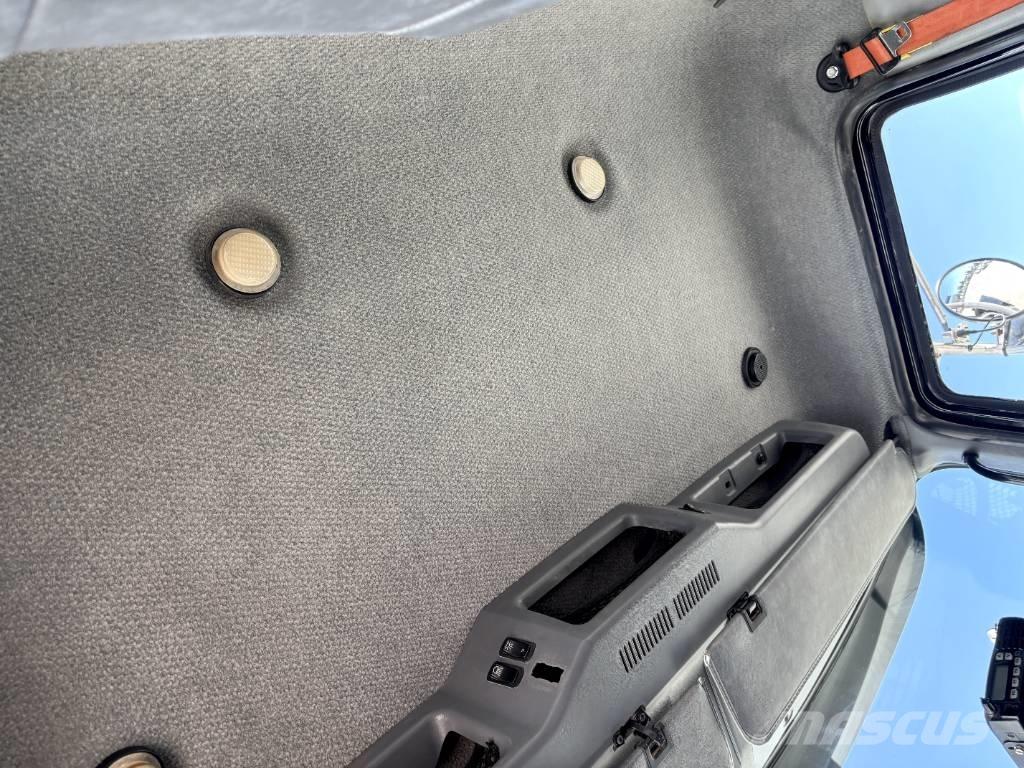 Mack CHU 613 Евакуатори