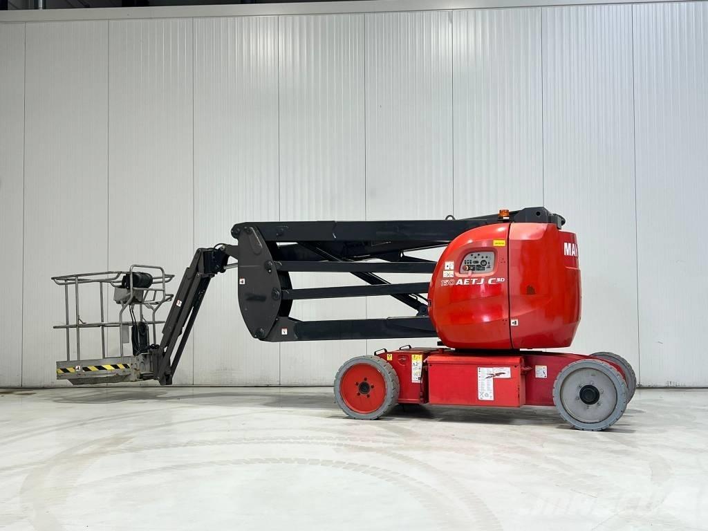 Manitou 150AETJ Колінчаті підйомники