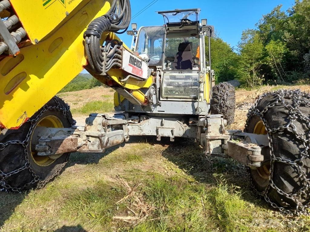 Menzi Muck M450 Екскаватори