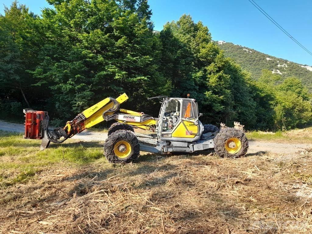 Menzi Muck M450 Екскаватори
