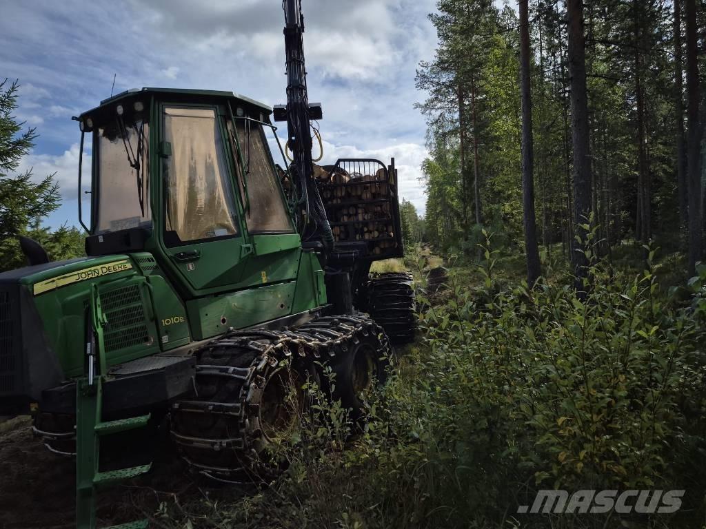 John Deere 1010 E Форвардери