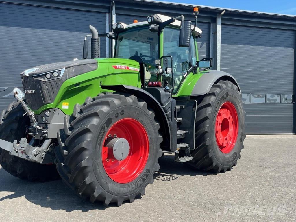 Fendt 1050 VARIO Трактори