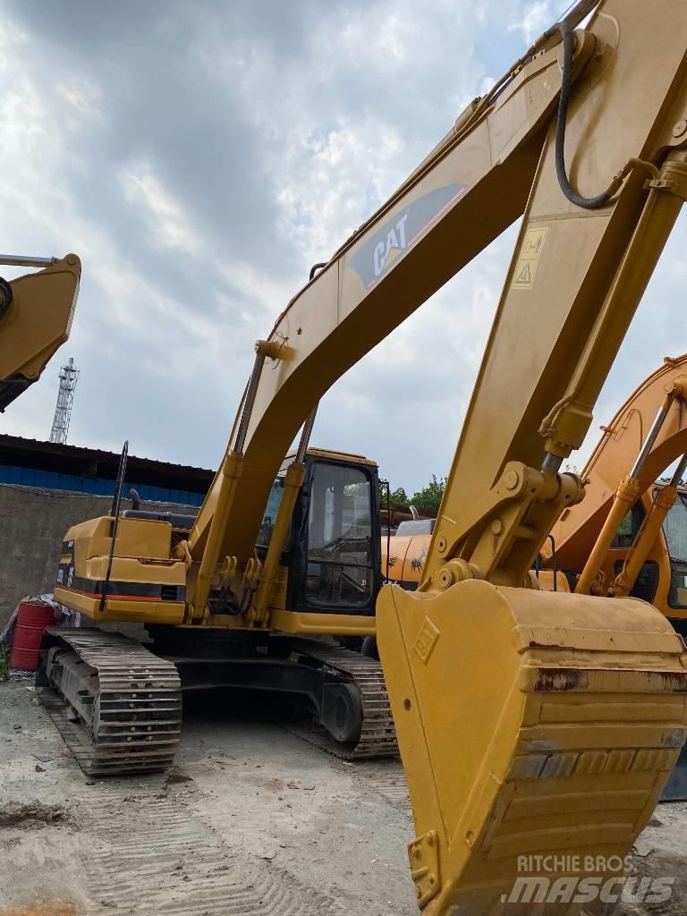 CAT 325 B L Гусеничні екскаватори