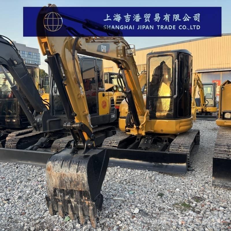 CAT 304 Гусеничні екскаватори