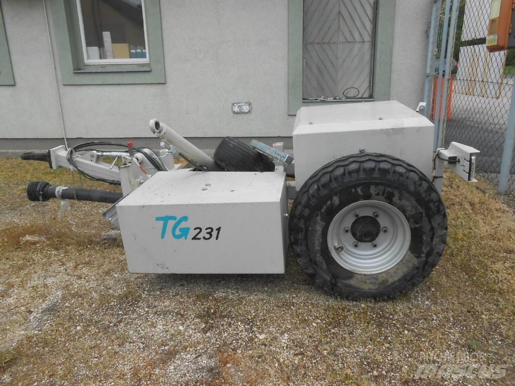  Gujer TG 231 Інші машини для розсіювання добрив